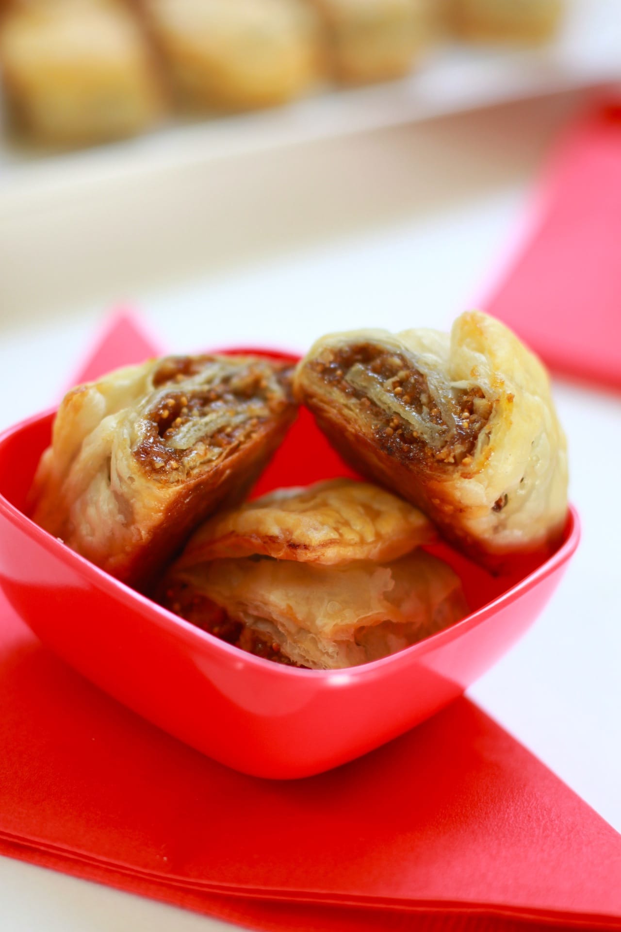 Dry Figs and Pecan Puff Rolls 4