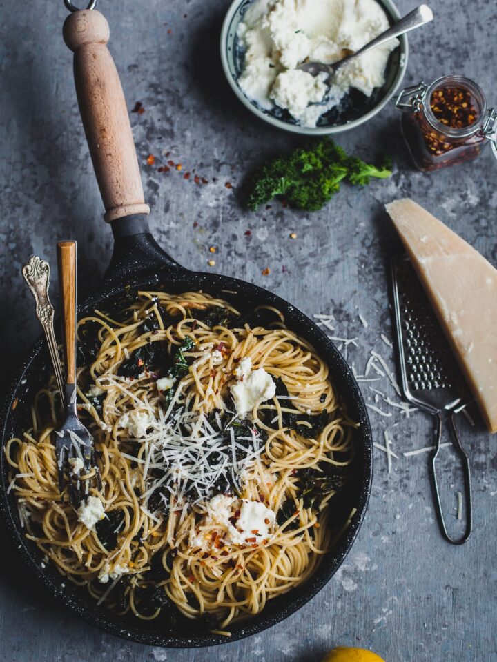 Spaghetti With Kale and Ricotta | Playful Cooking