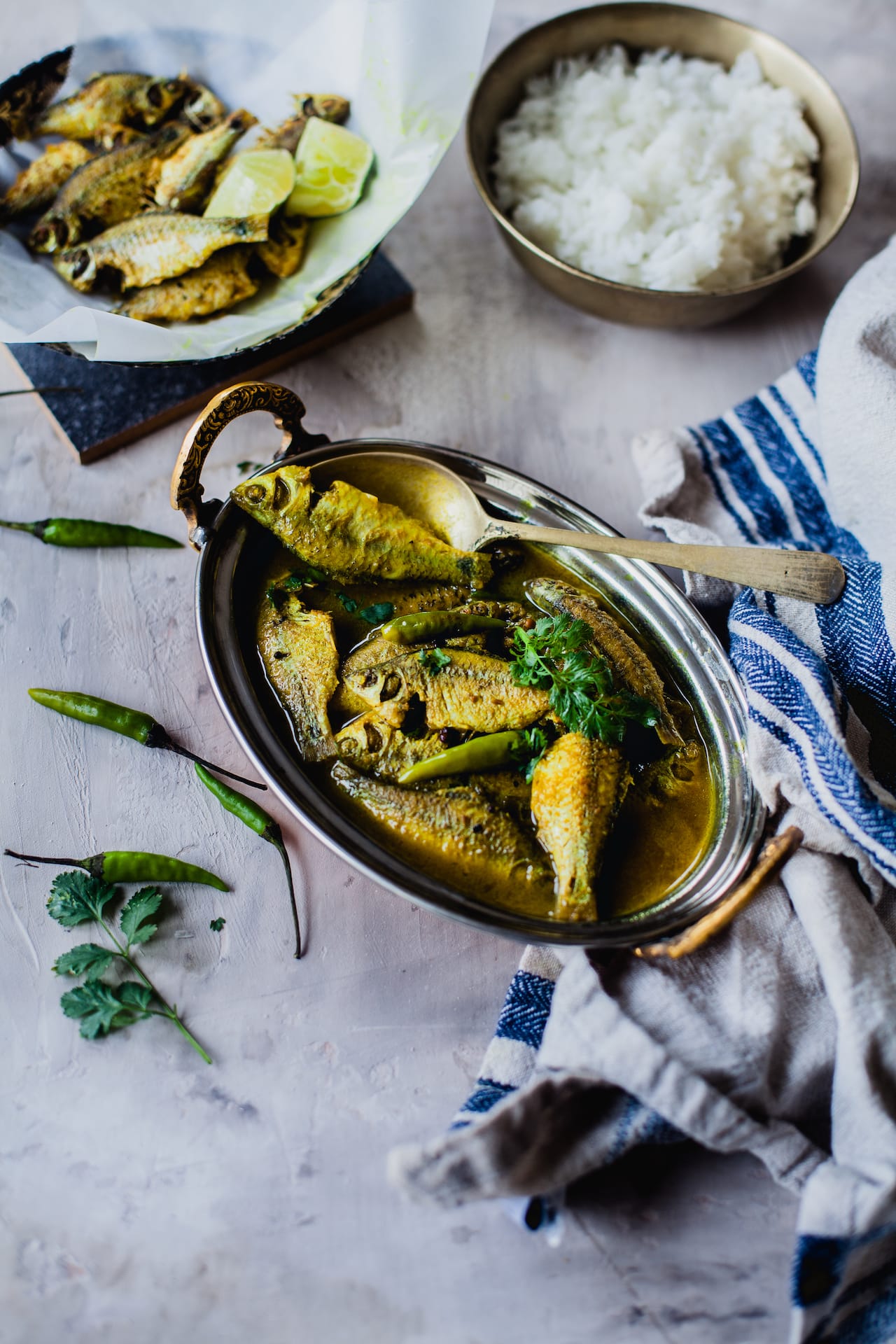 Puti Maach Er Tok (Small Fresh Water Fish in Tangy Stew) | Playful Cooking