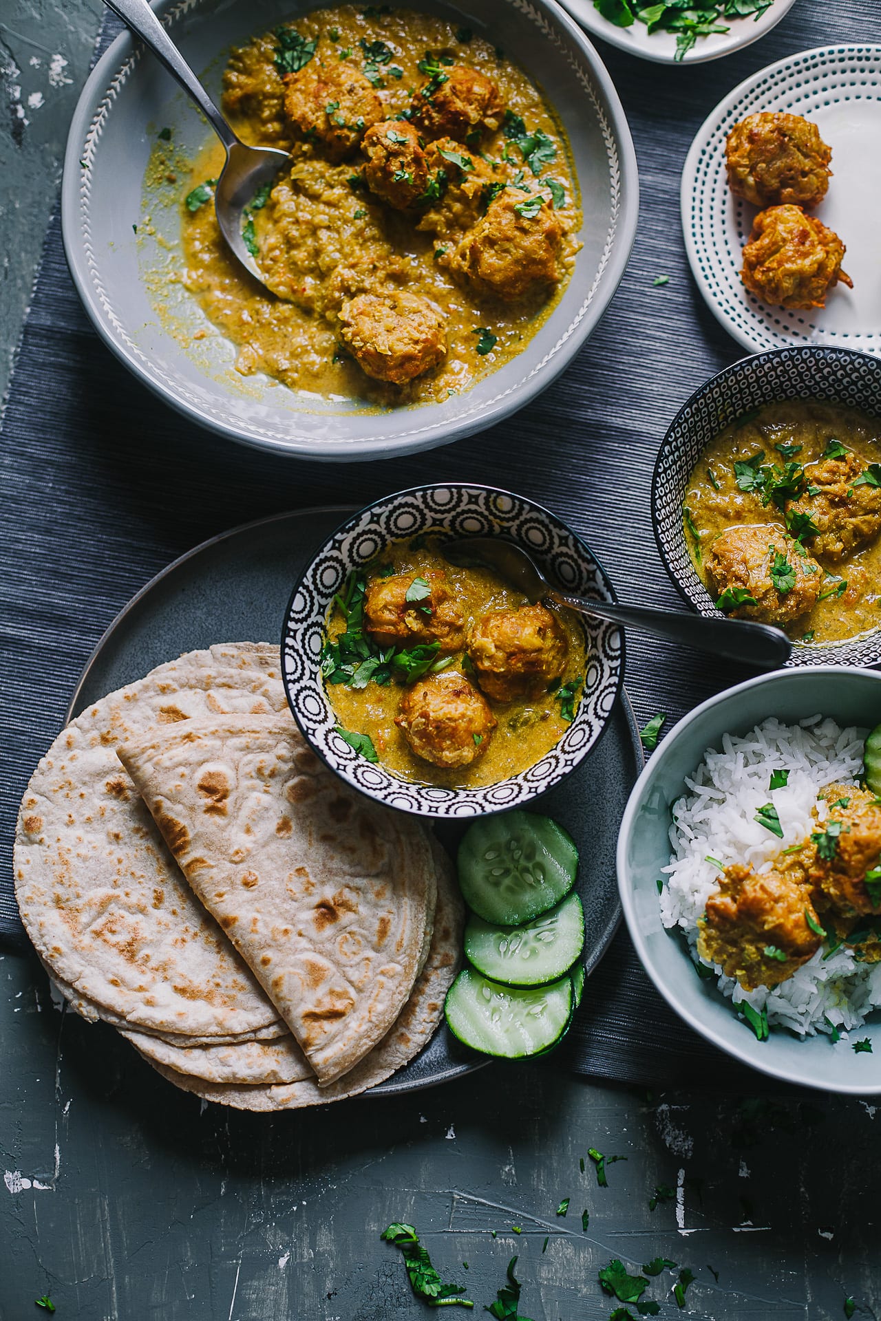 Indian curry with bottle gourd served with rice and roti