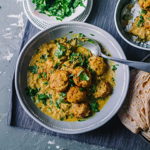 Badami Lauki Kofta (Bottle Gourd Dumpling in Almond Curry) | Playful Cooking