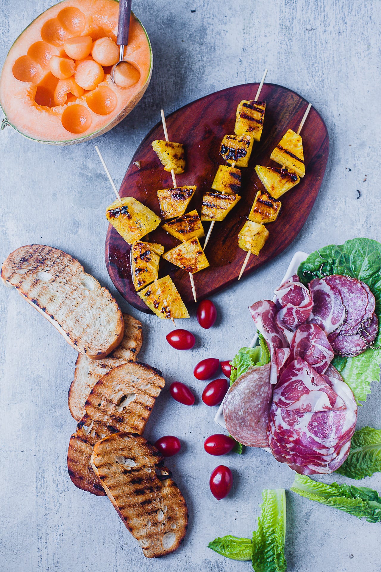 Fruit Cold Cut Panzanella Salad | Playful Cooking #panzanella #salad #summer #fruits