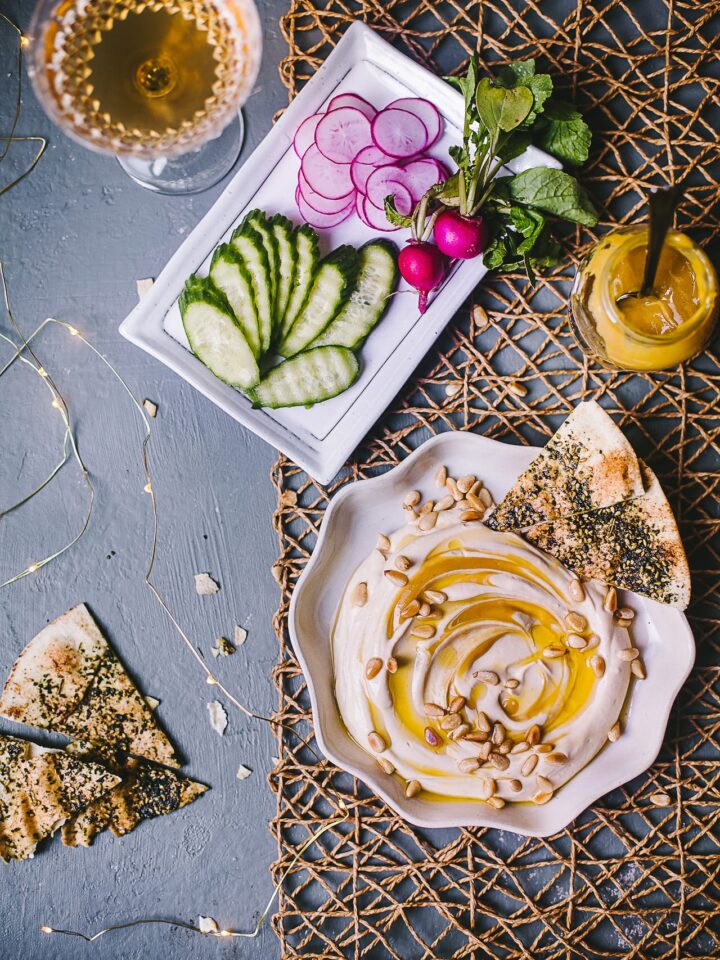 Honey Dijon Hummus with Zaatar Pita Chips | Playful Cooking #hummus #foodphotography #honey #dijon #zaatar #pitachips