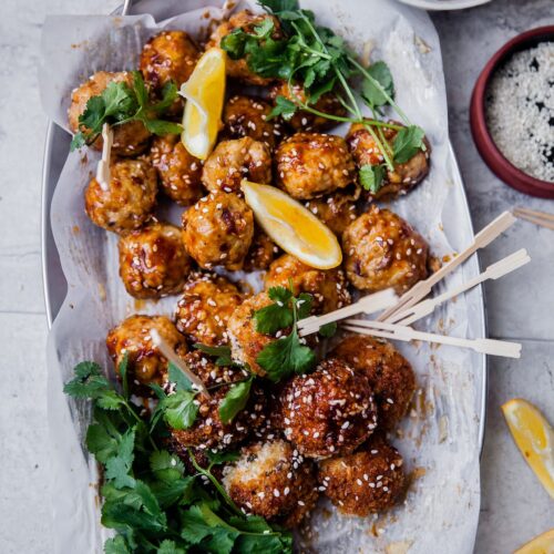 Spiced Sticky Baked Chicken Meatballs | Playful Cooking #meatballs #chicken #partybites #baked #appetizers #stickysauce