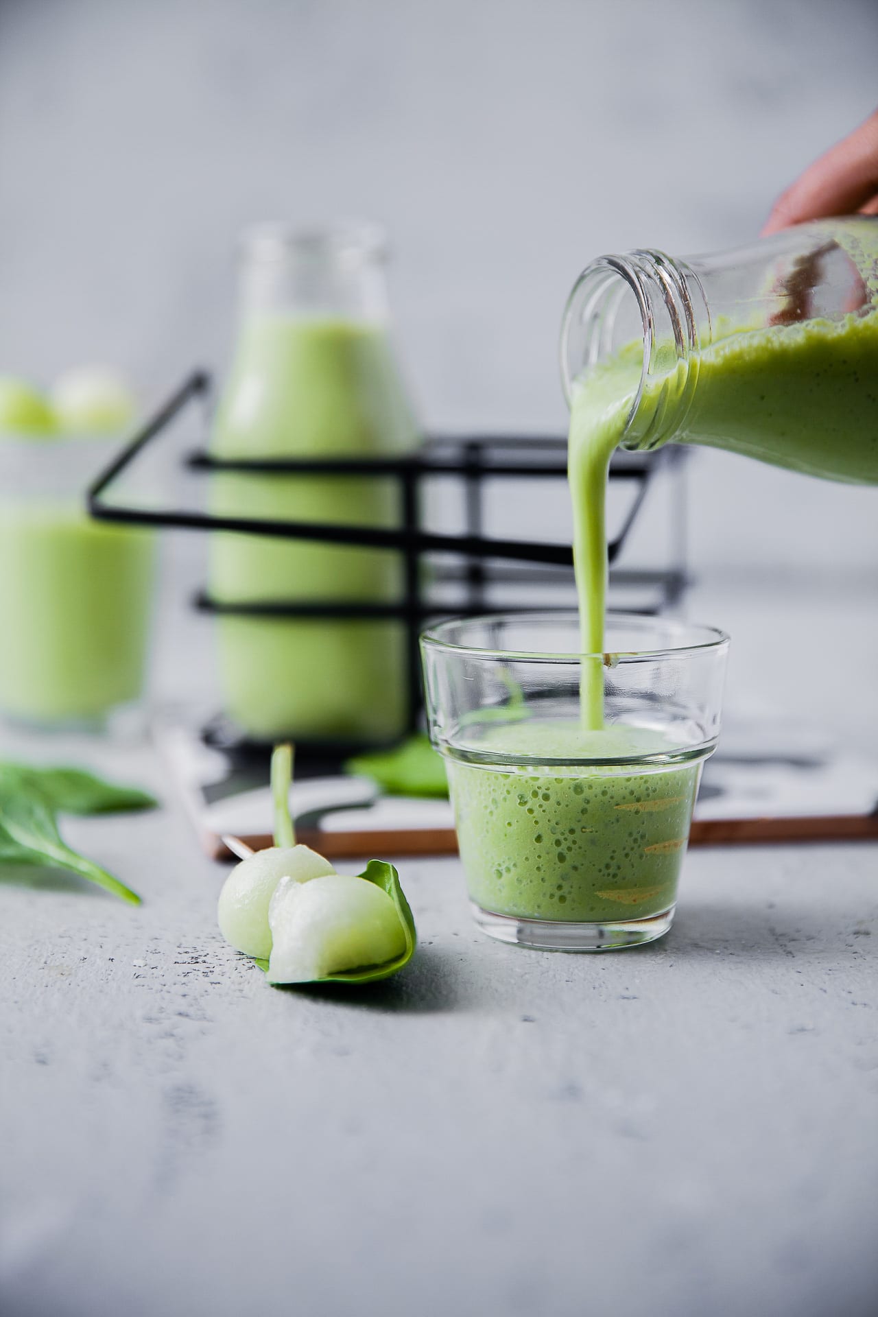 Melon Smoothie (6 INGREDIENTS) | Playful Cooking #smoothie #melon #spinach #foodphotography #drinks