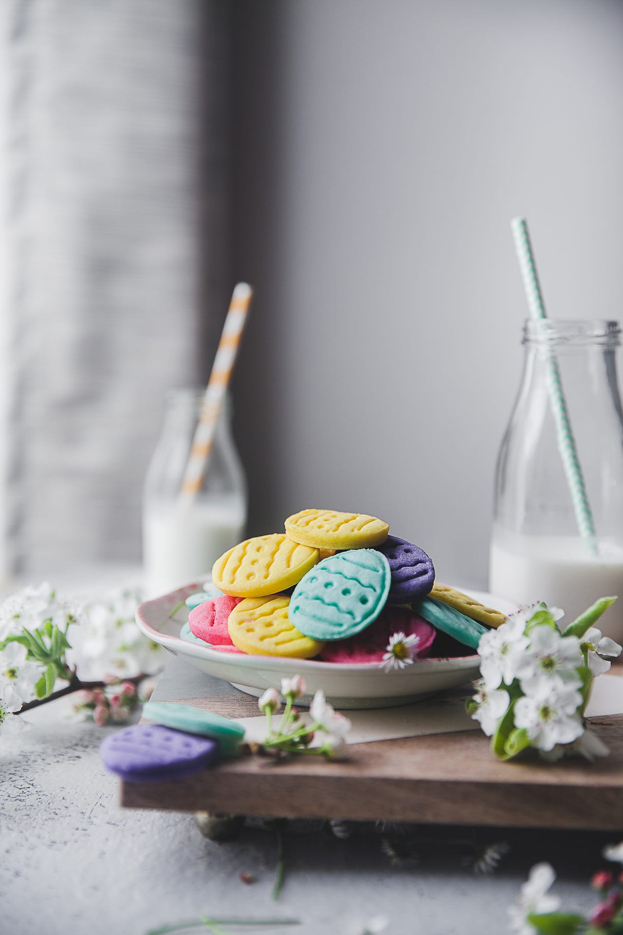 Soft Chewy Easy to bake with Kids - Cream Cheese Easter Egg Cookies #cookies #easteregg #cream #cheese #baking #kids #easter #egg