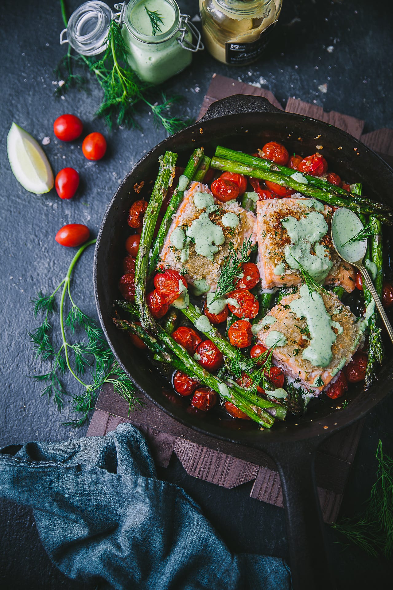 Salmon weeknight meal #asparagus #dill #sidedish #mustard #yogurt