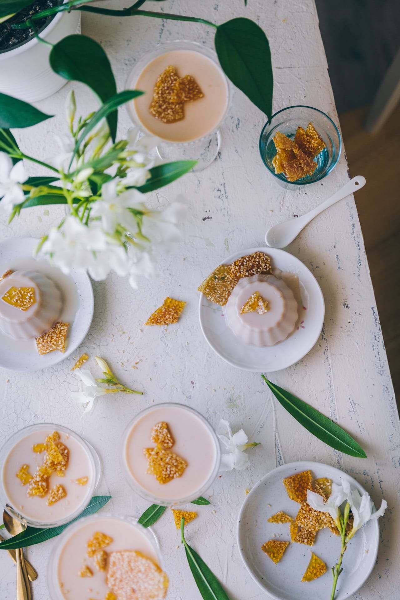 Salted Caramel Panna Cotta | Playful Cooking #caramel #pannacotta #eggless #foodphotography #foodstyling #dessert