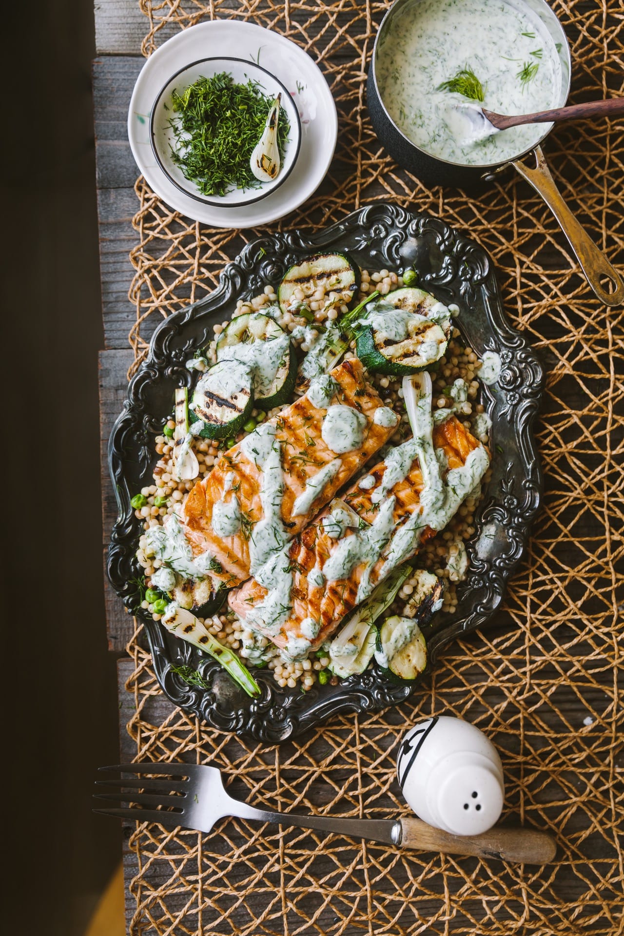 Salmon with creamy dill sauce