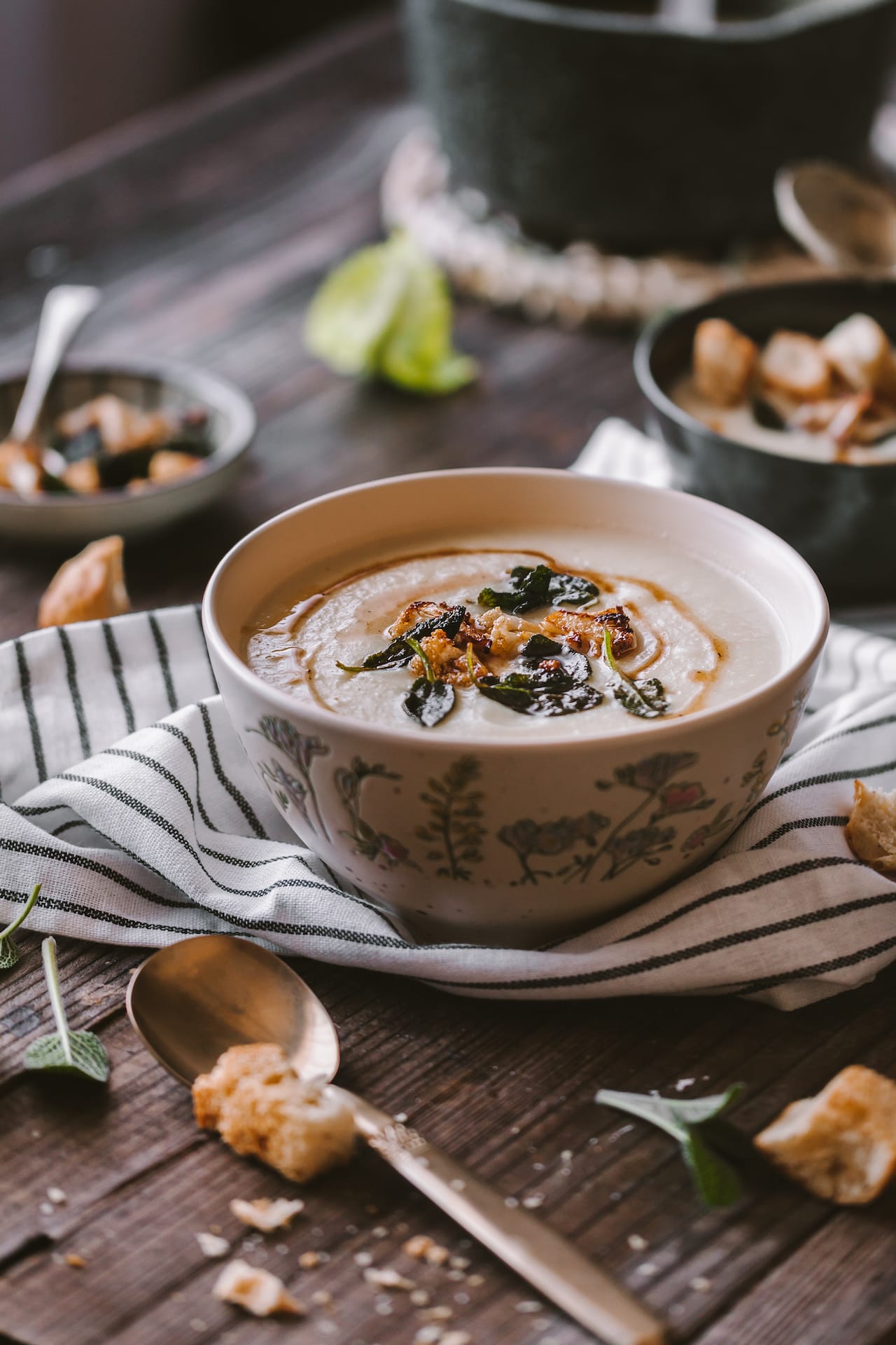 Cauliflower Soup - Easy and healthy dinner 