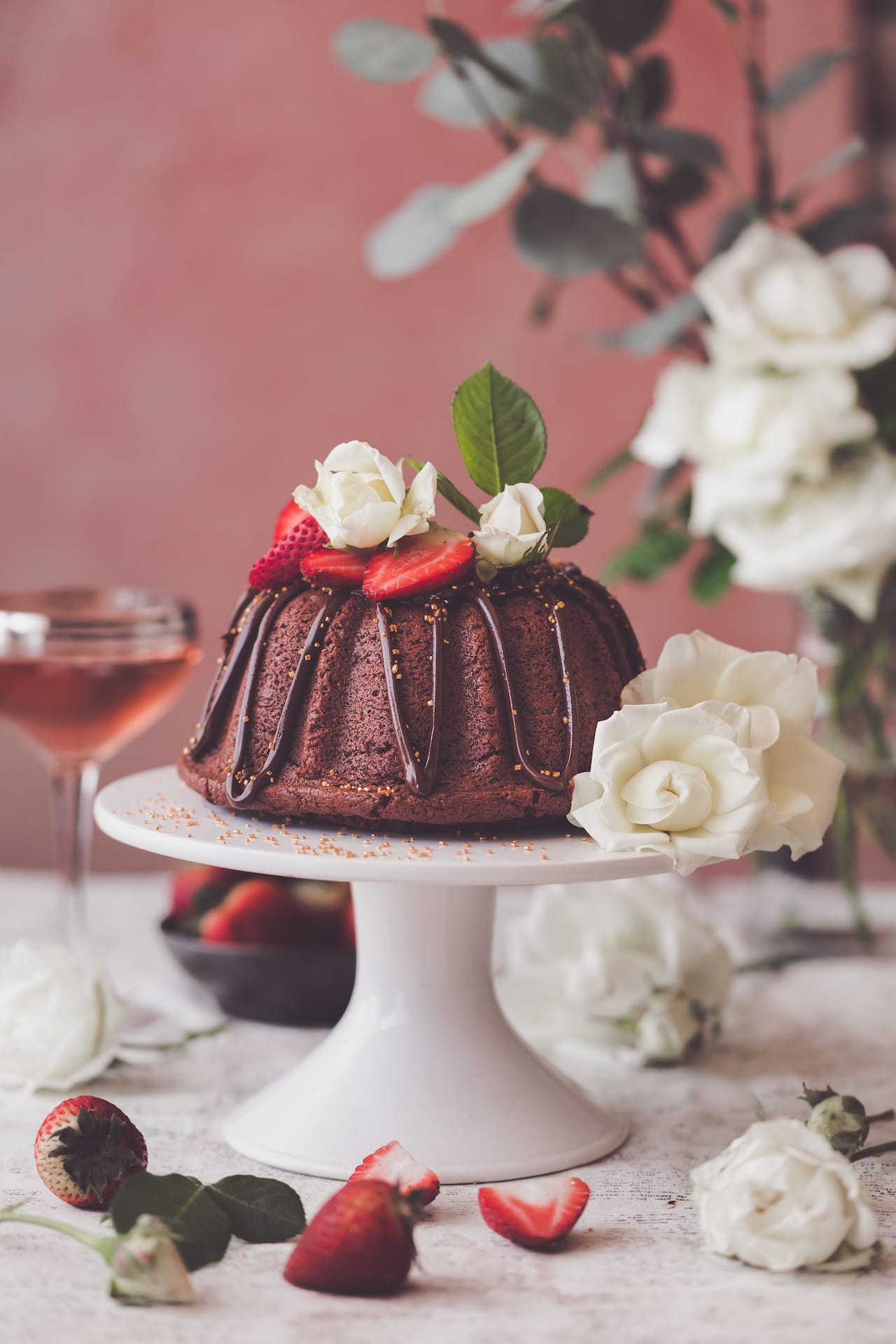 Easy Eggless Chocolate Cake - No Butter, No Egg