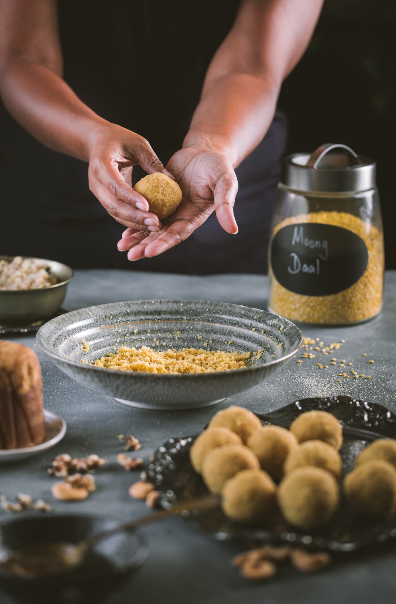 Shaping the Ladoo