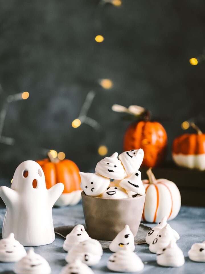 Halloween Ghost Meringue Cookies