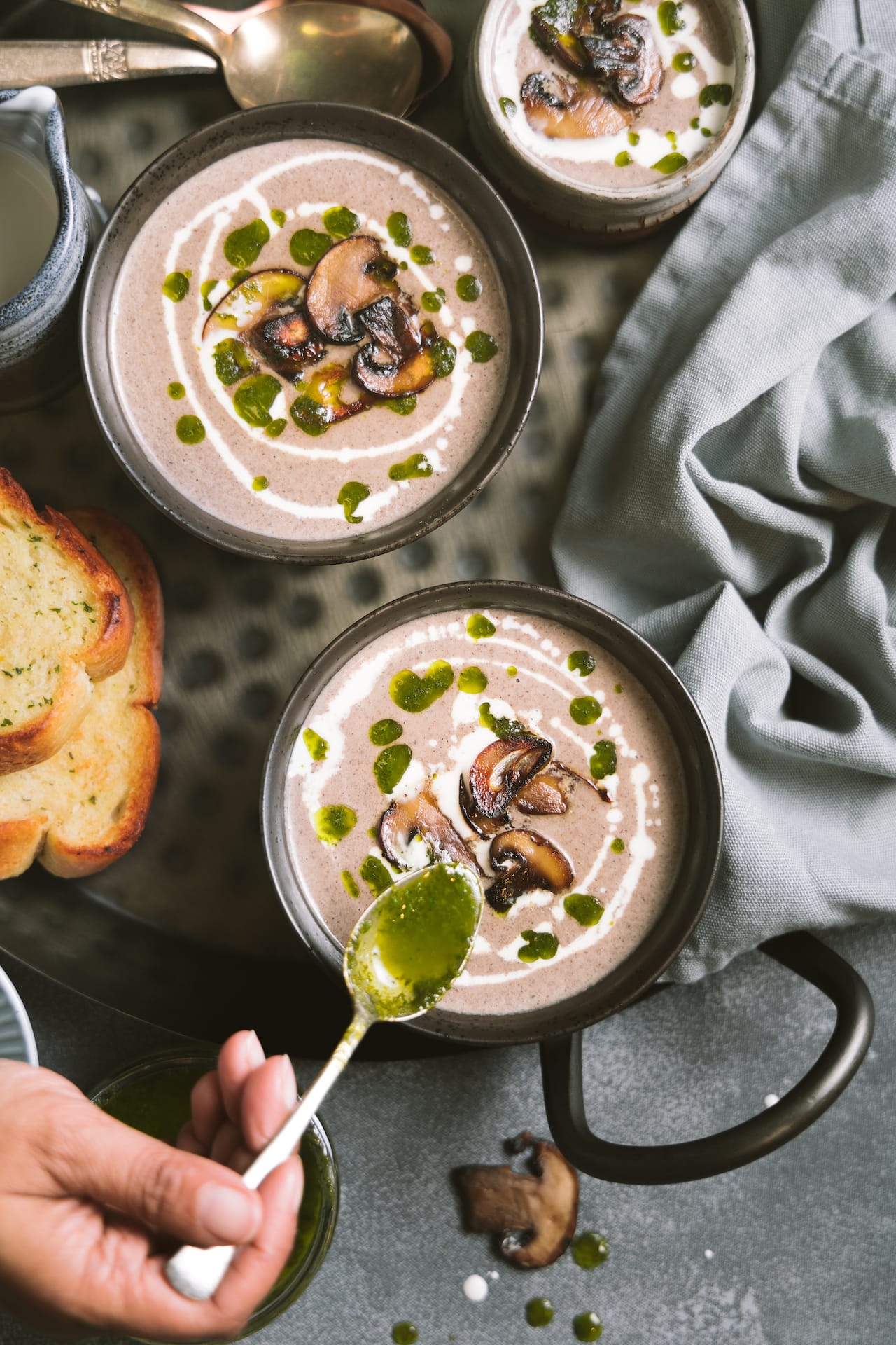 Garlic Mushroom Soup 