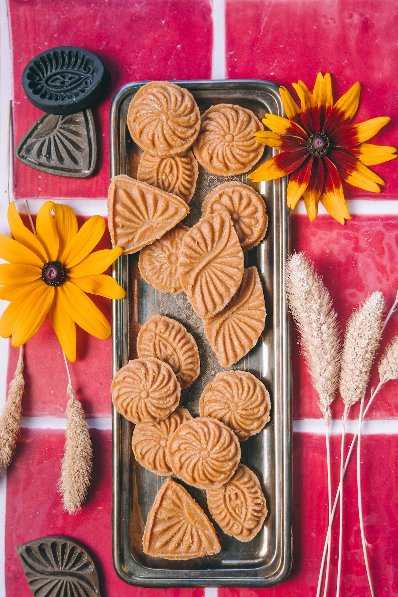 BENGALI SWEETS - Nolen Gur Chanar Sondesh