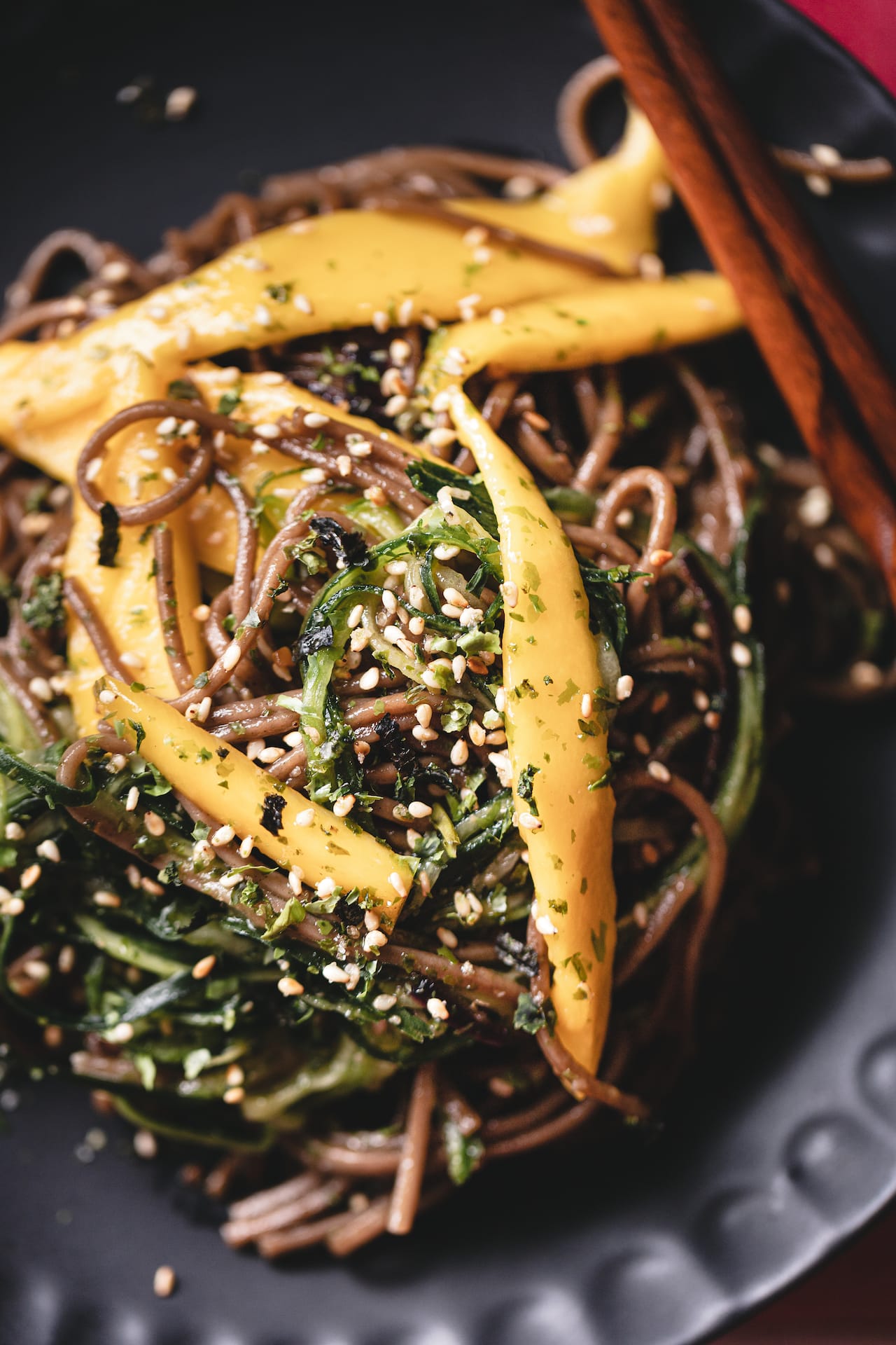 Soba Noodles with mango and cucumber