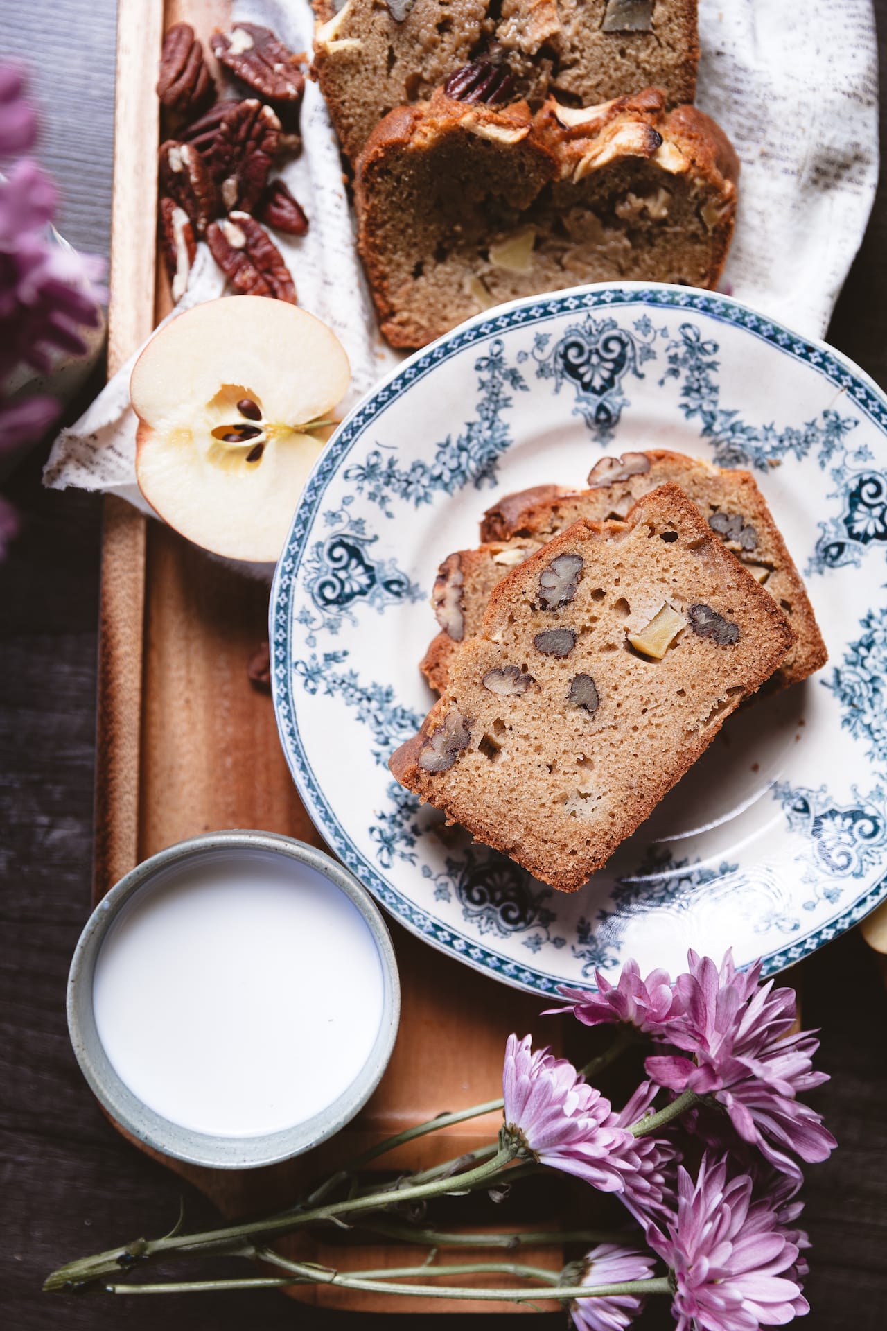 Apple Cake 