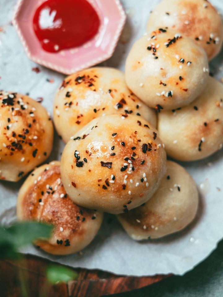 Naan Cheese Bomb