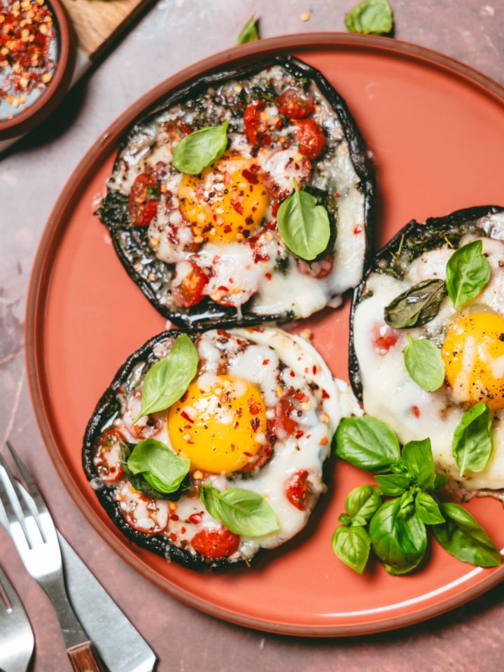 Stuffed Portobello mushroom