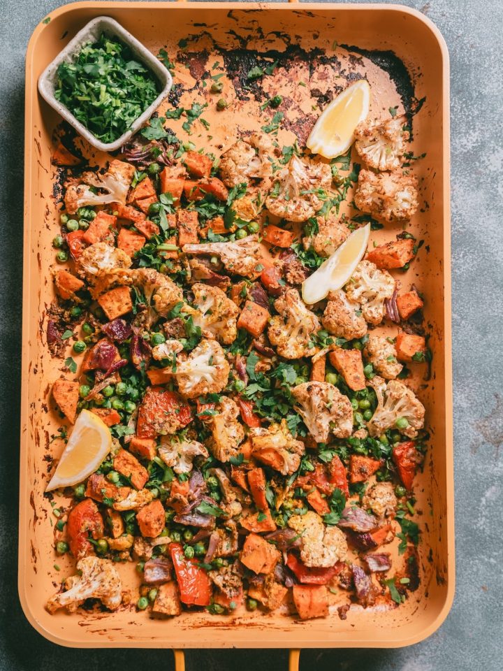Aloo gobhi matar - Tray Baked
