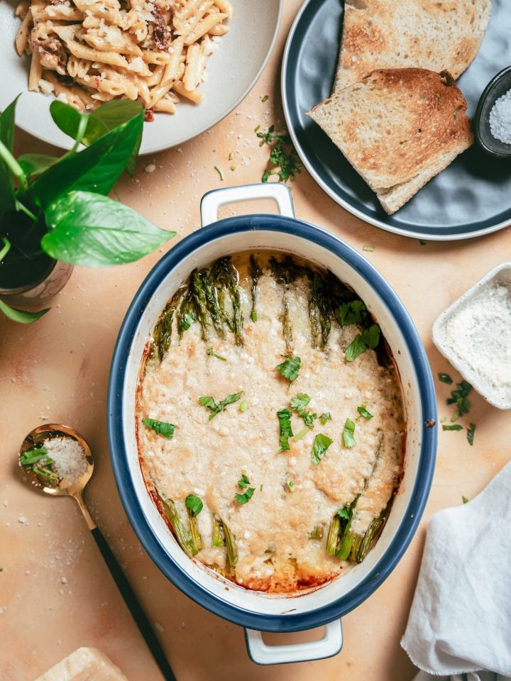 Asparagus gratin